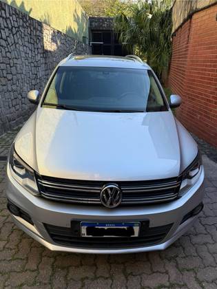 VOLKSWAGEN TIGUAN 2.0 TSI 16V TURBO GASOLINA 4P TIPTRONIC VOLKSWAGEN TIGUAN 2.0 TSI 16V TURBO GASOLINA 4P TIPTRONIC